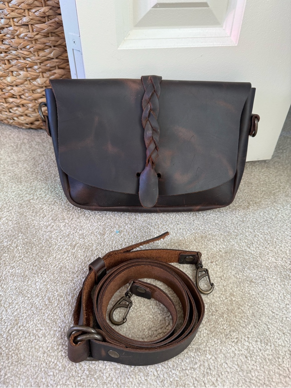 Koroha Dark Coffee Crossbody Saddle Bag - Love 41 by Saddleback Leather Company - Picture 4 of 6